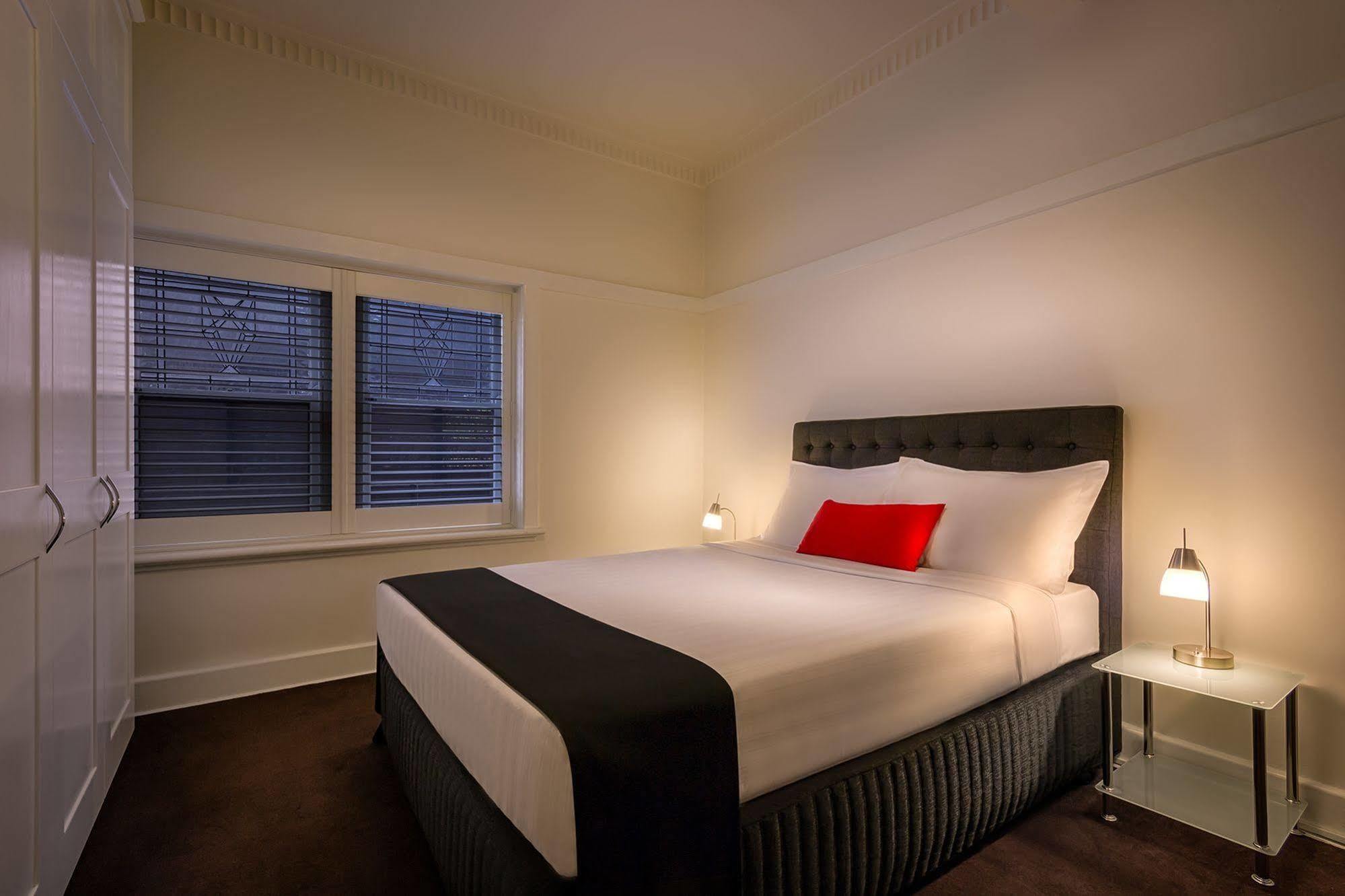 Como Court Budget Accommodation Melbourne Exterior photo
